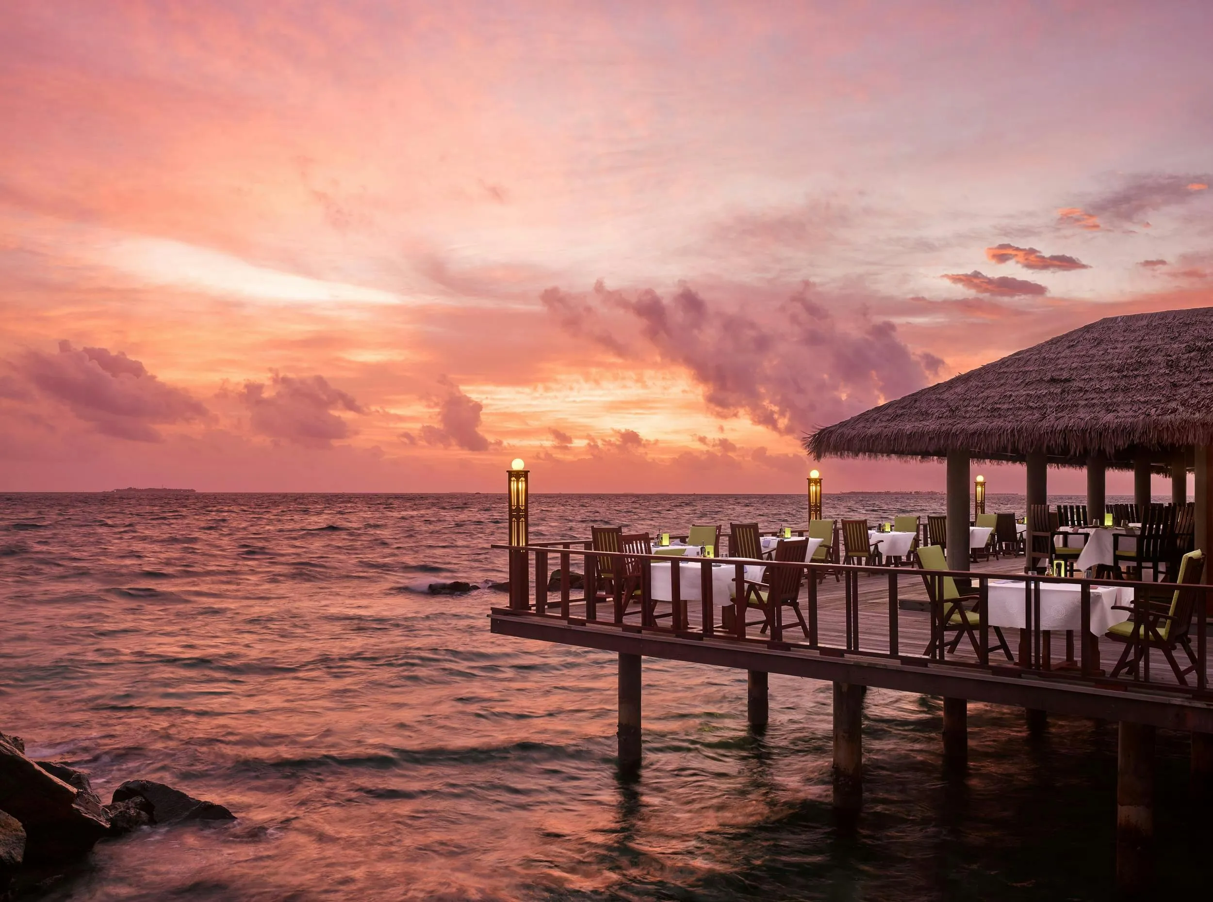 Ristorante al Tramonto Italian restaurant at Villa Nautica